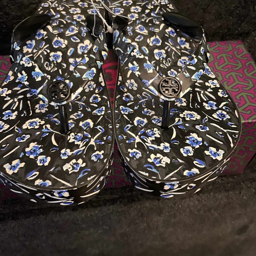 Tory Burch Wedge Flip flops